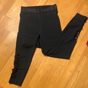 Nike pro dri fit leggings size Medium